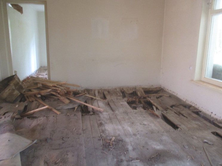 remont domu podłogi